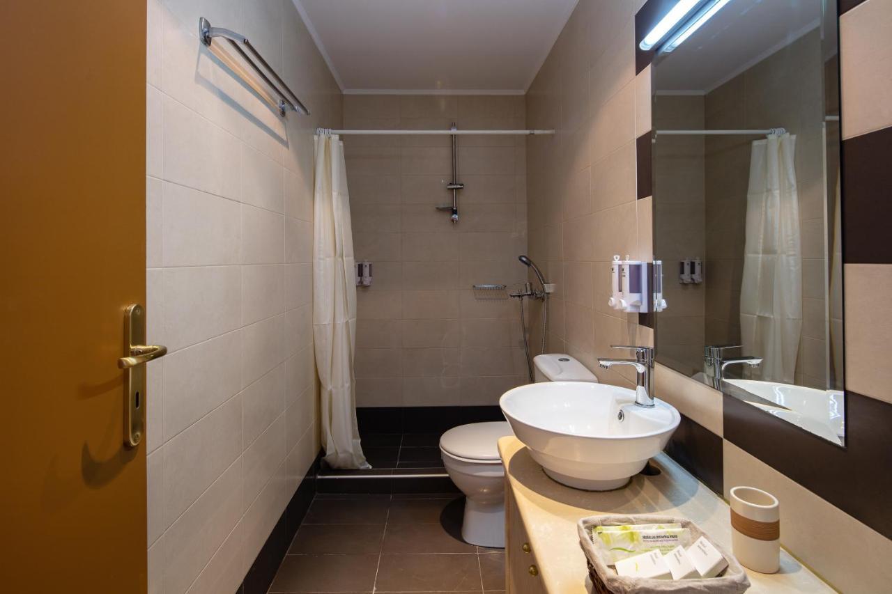 Two Floor Apartment Old Town 罗希姆诺 外观 照片